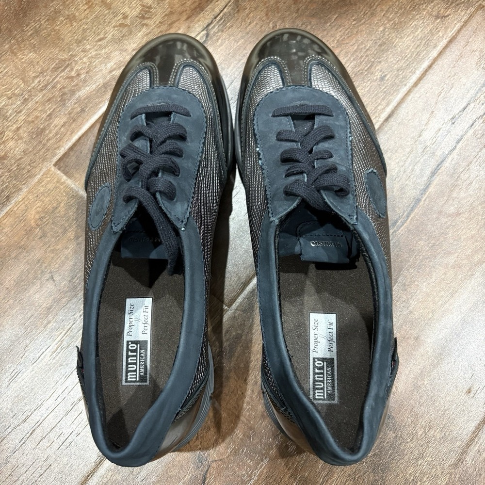 Mephisto Women's 9.5 EU 40 Metallic Pewter Lace Up Comfort Walking Shoes